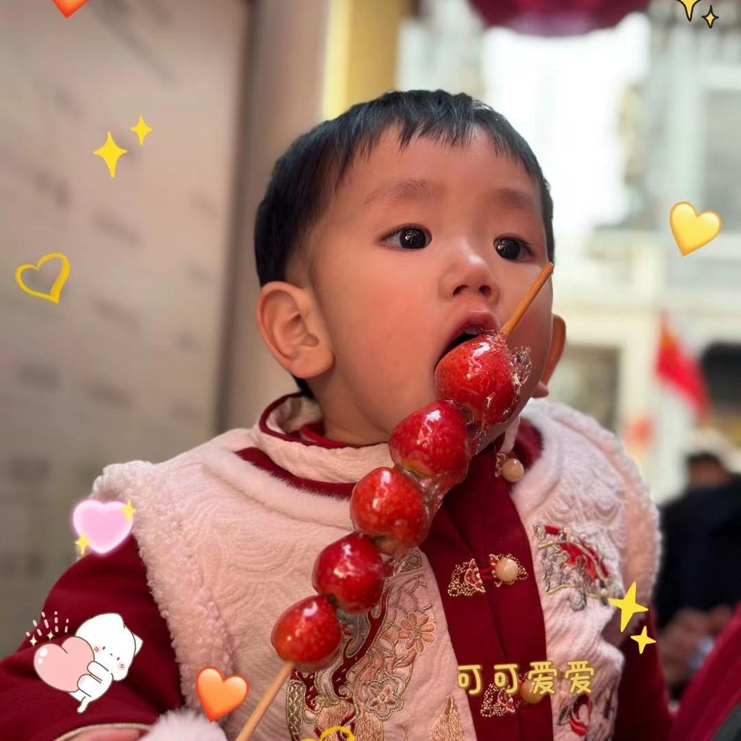 陈一一.