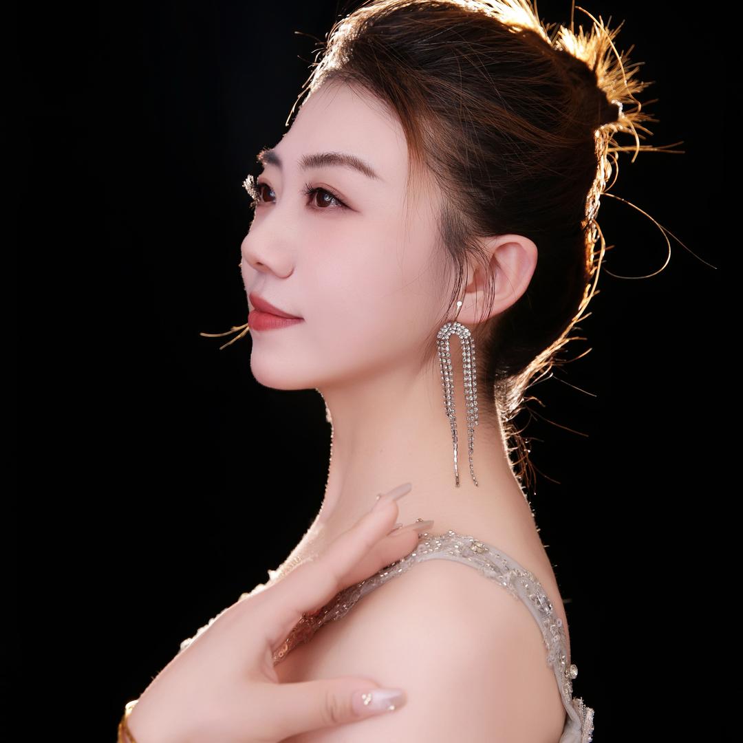 葛玲