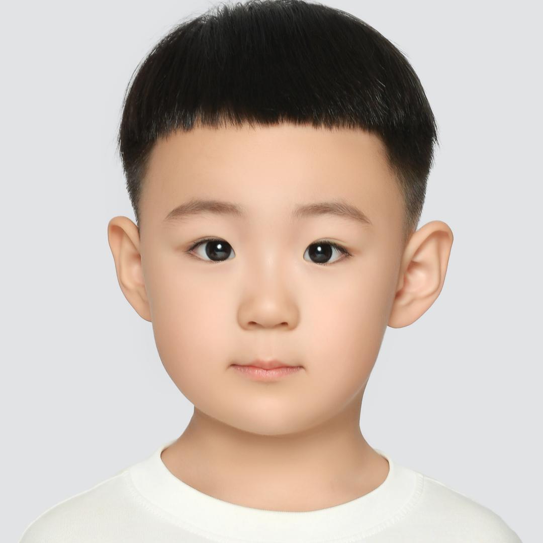 坐CT5去幼儿园的航宝宝