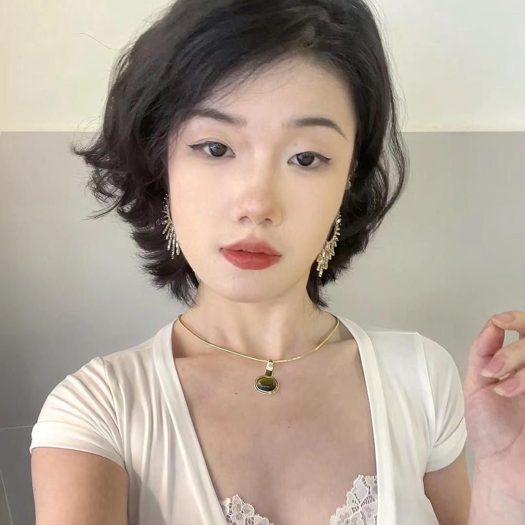 萧倩