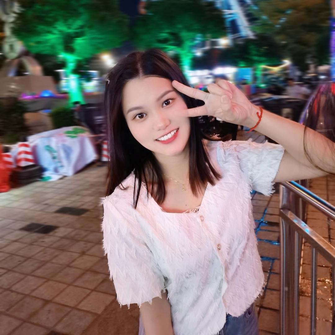 健洁口腔奋斗的小莲👧
