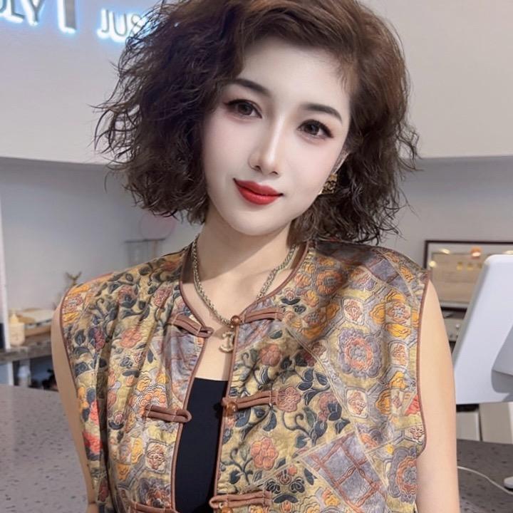 弥渡女装小蔡