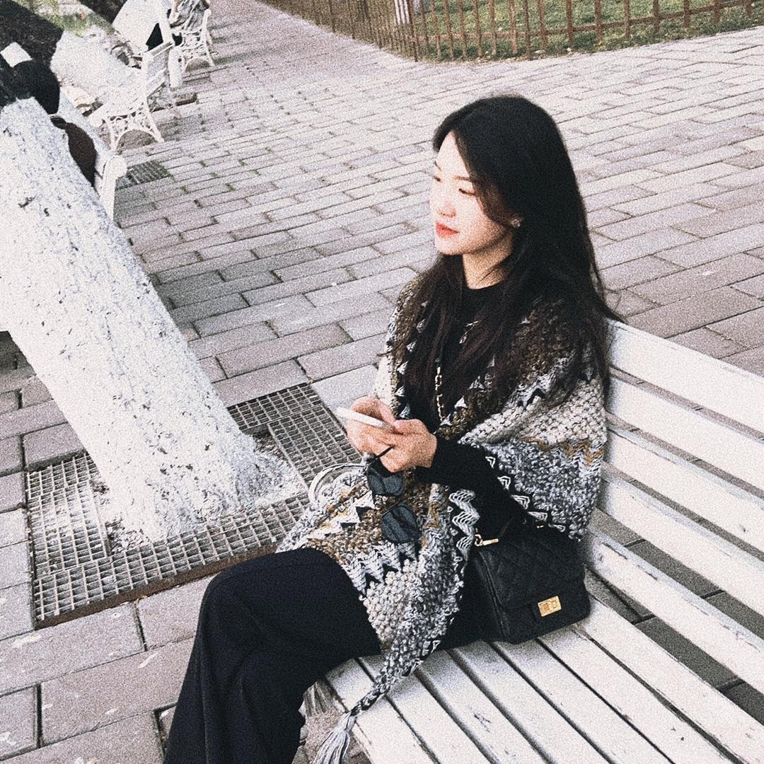 帮我关下月亮✨