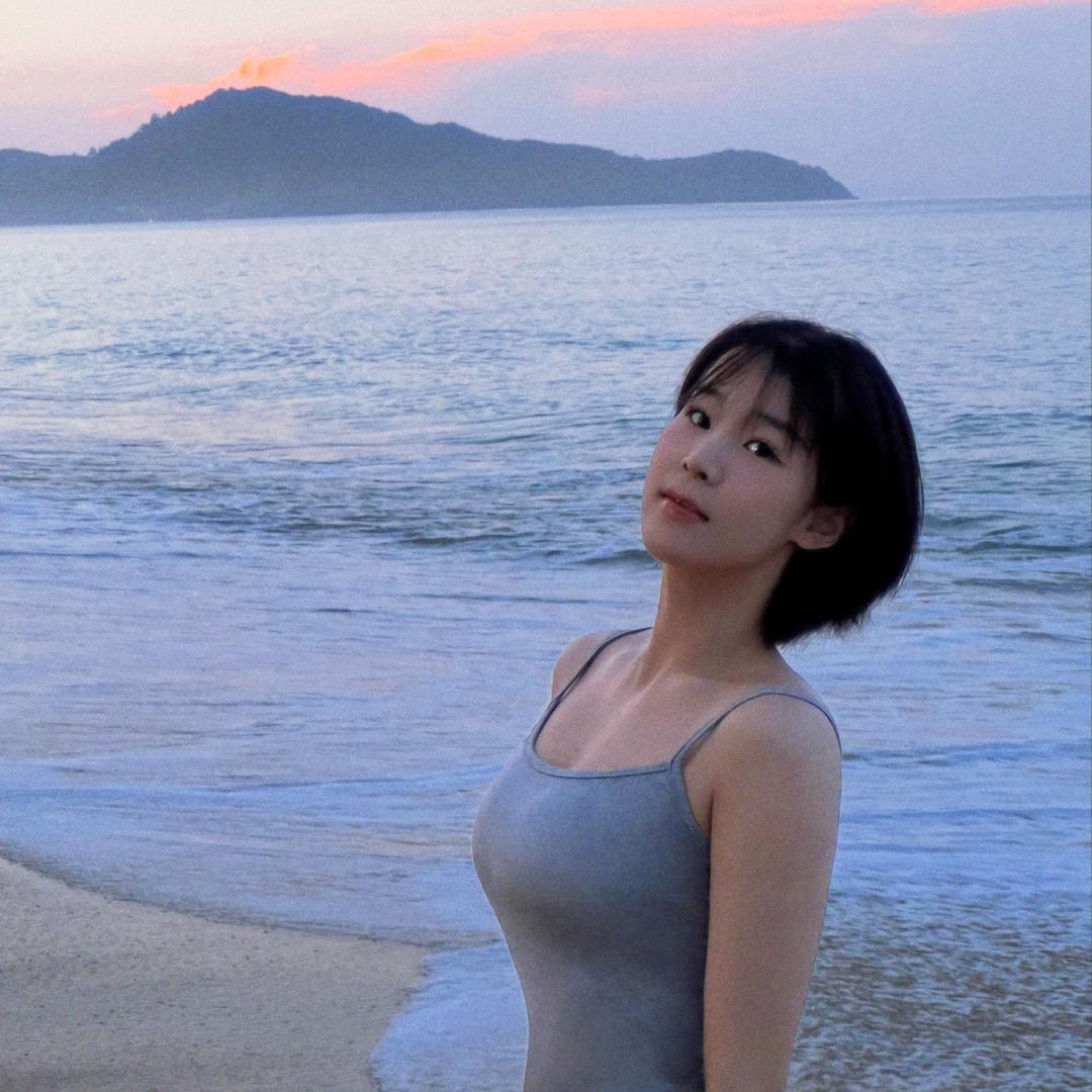 应小雨xxy