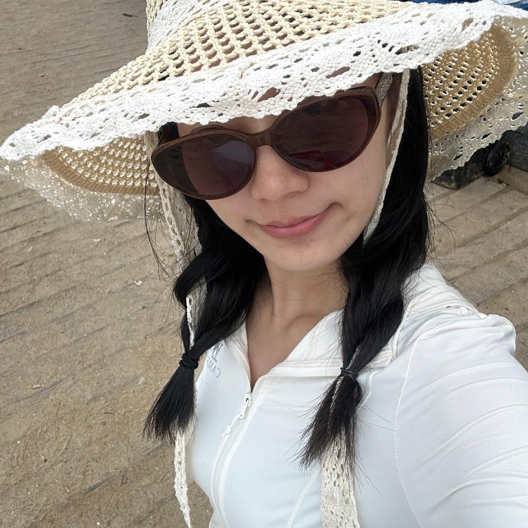 charming晏💃🏻