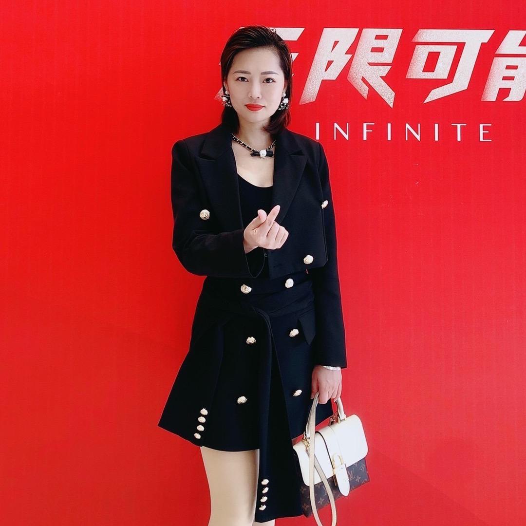 霞姐思艺百货店