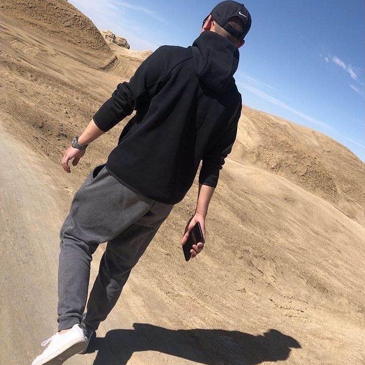 南看台的泰迪熊