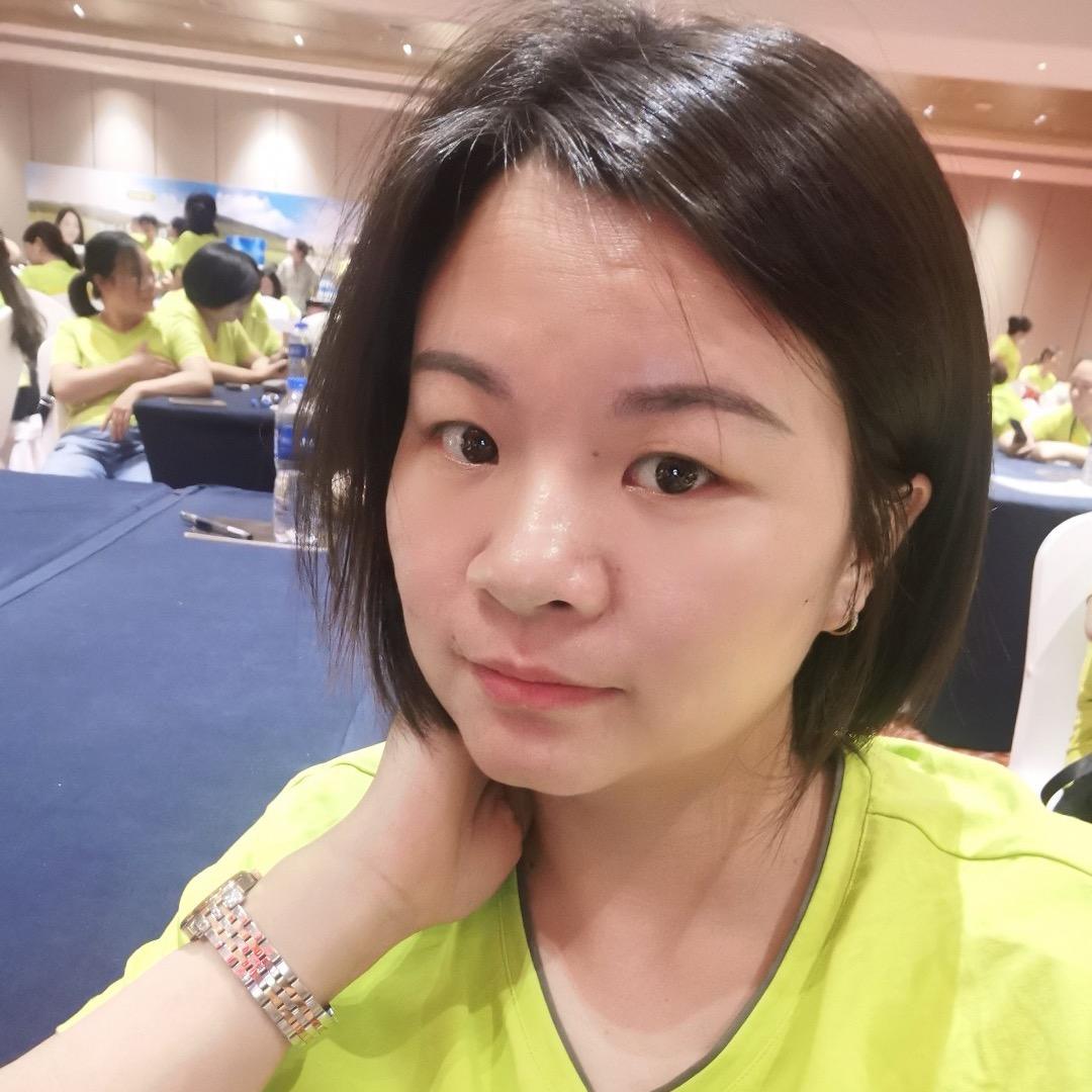 李小静~红旗社区妈仔谷(带游泳馆)