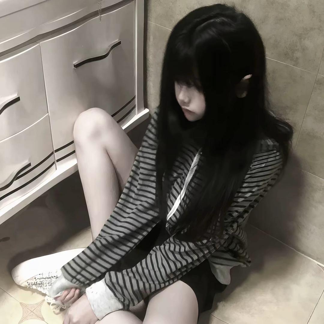 布萌.