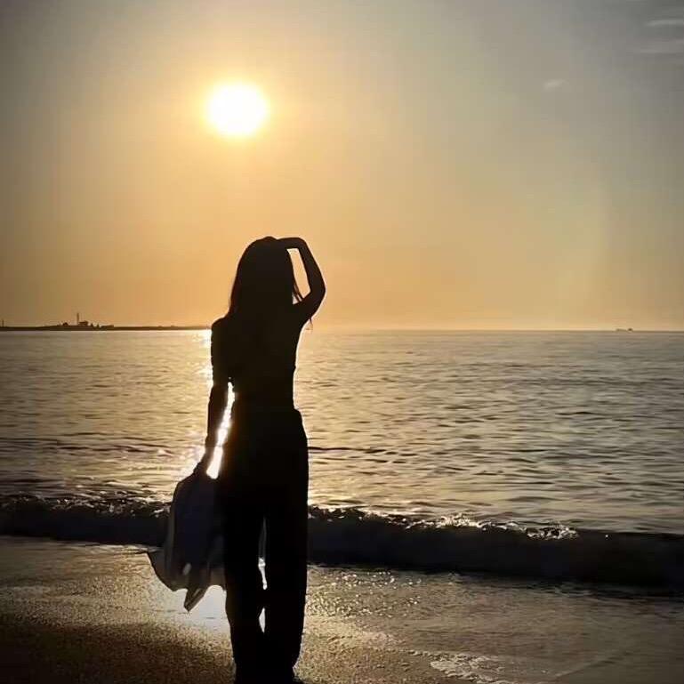 杨玲玲