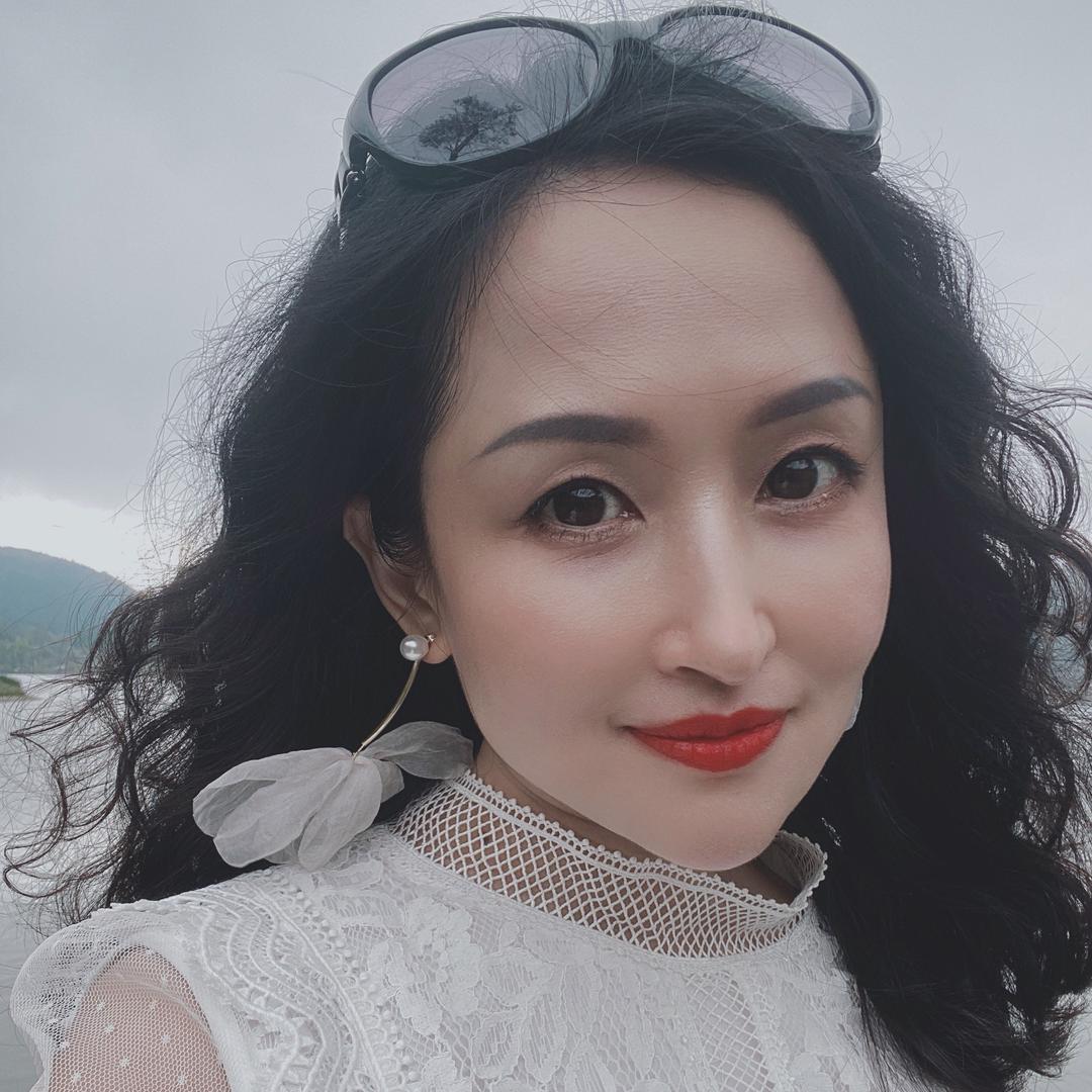 是曼曼呀