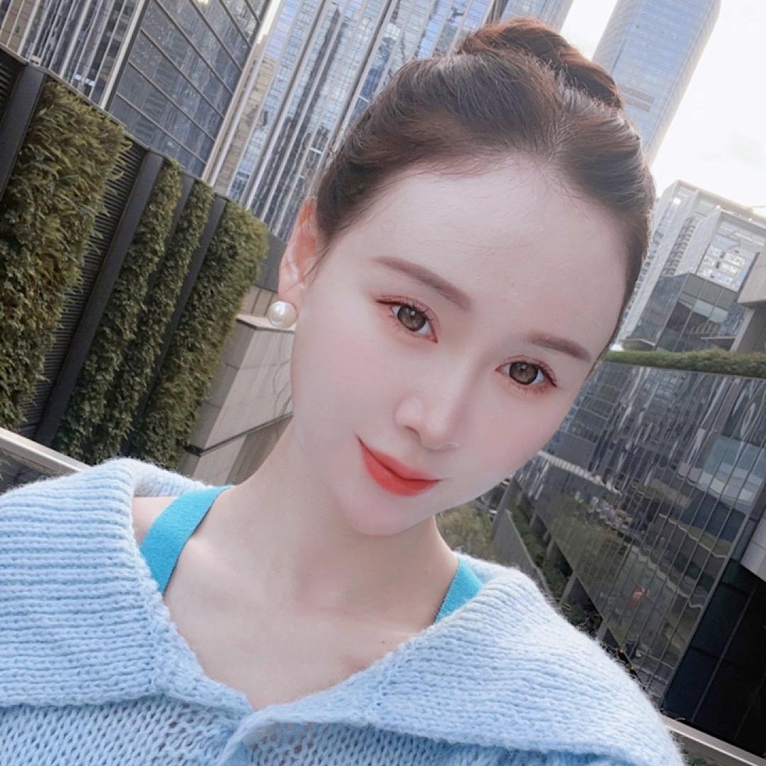 闻娜娜呀