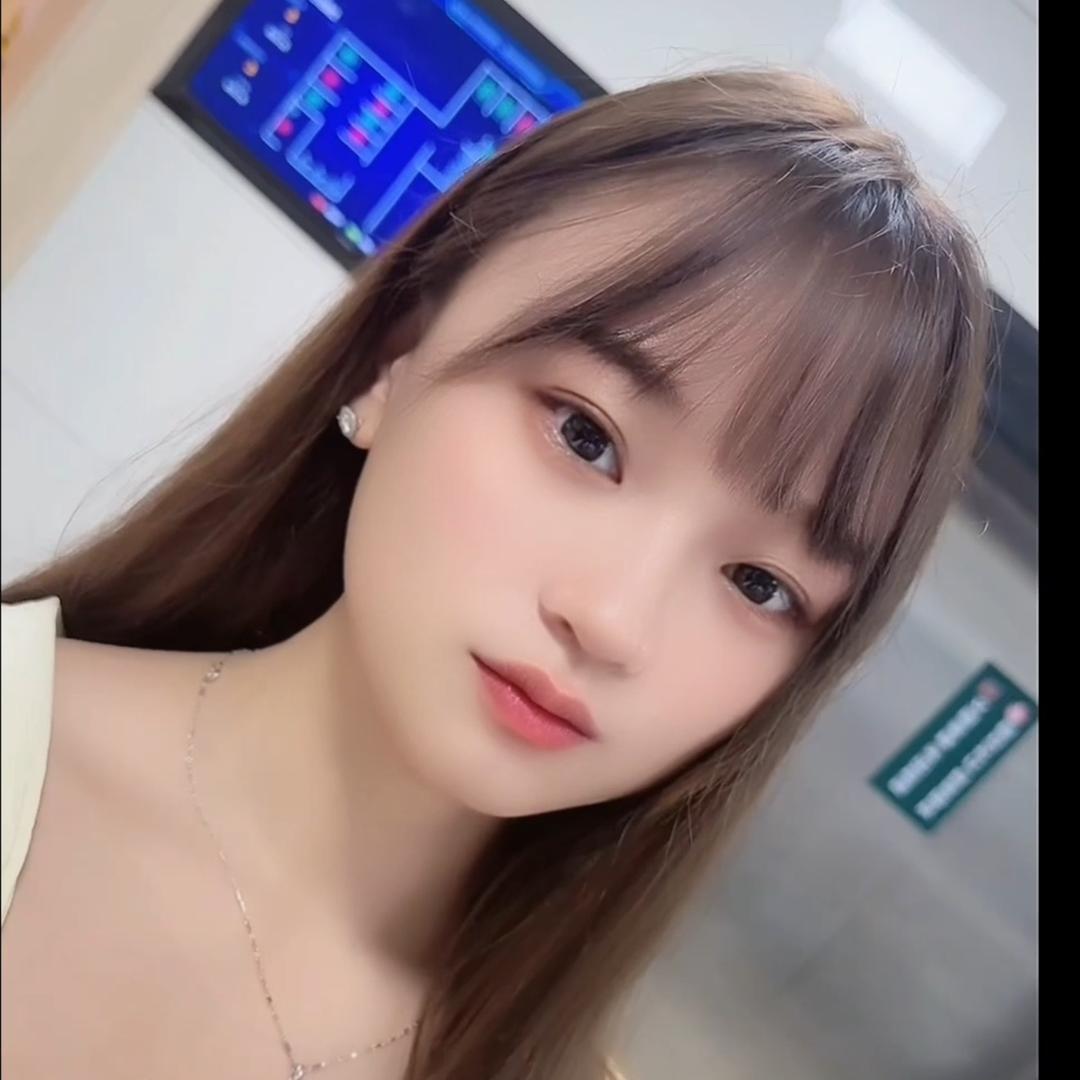 玲玲吖💕