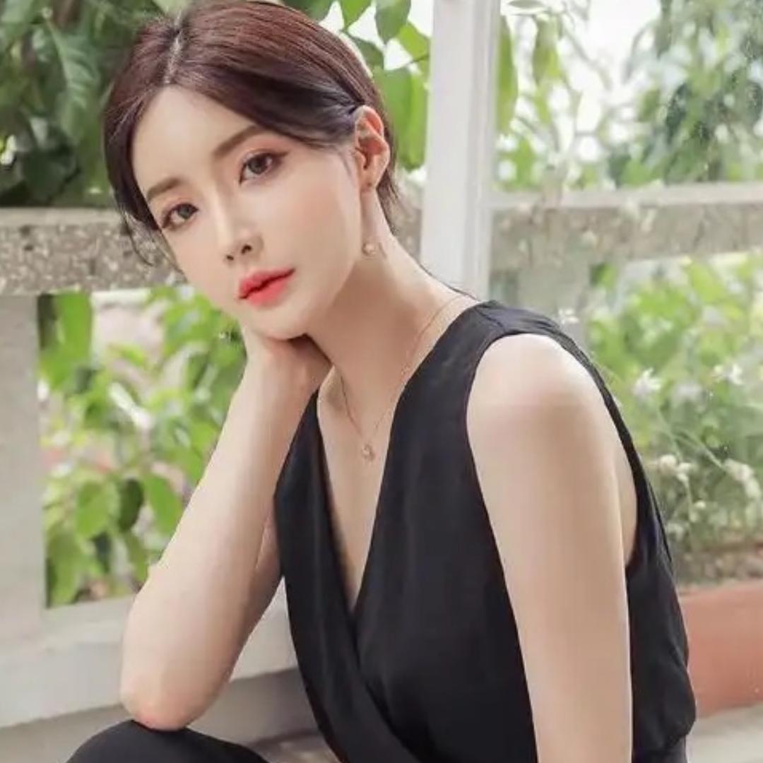 爱生活的王妮酱💕