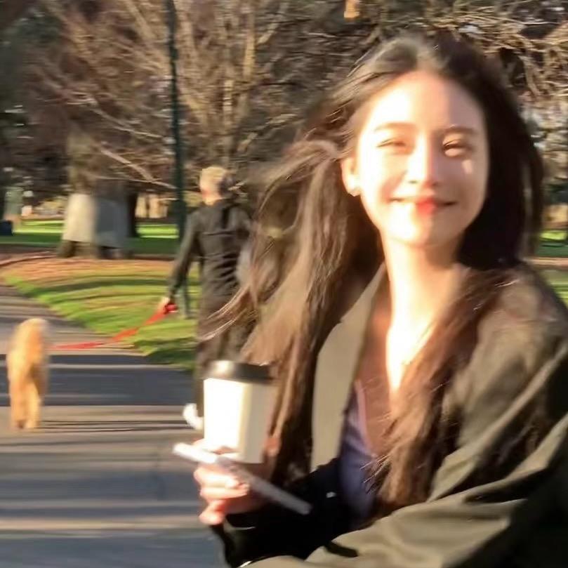 发福少女