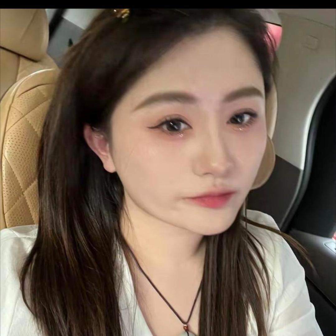 大码胖佳佳(穿搭优选)