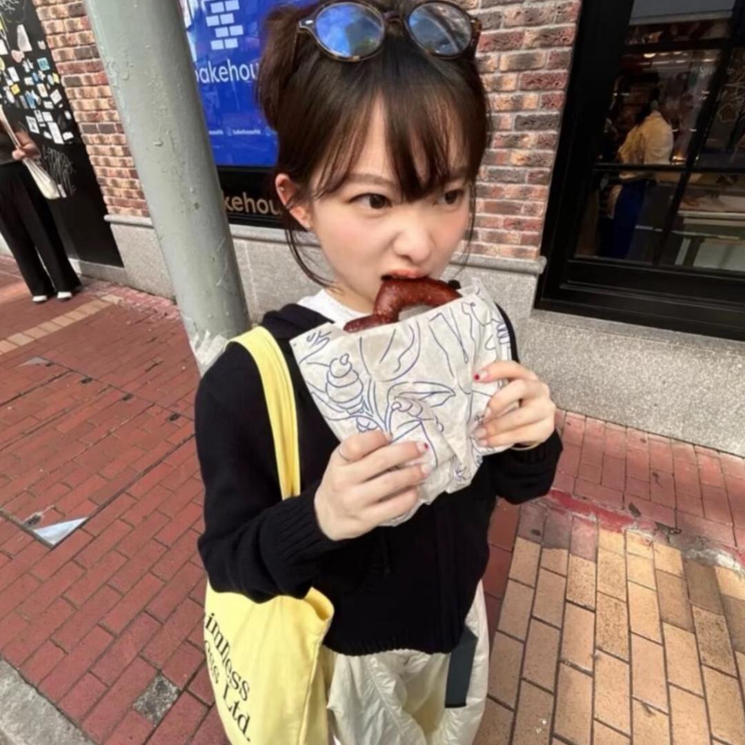59岁美艳大妈。