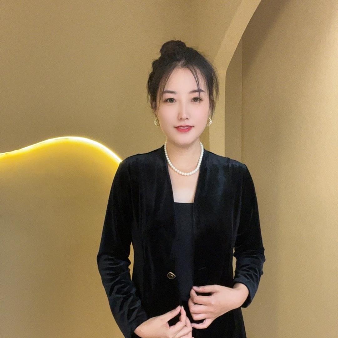 福喑女装工厂店