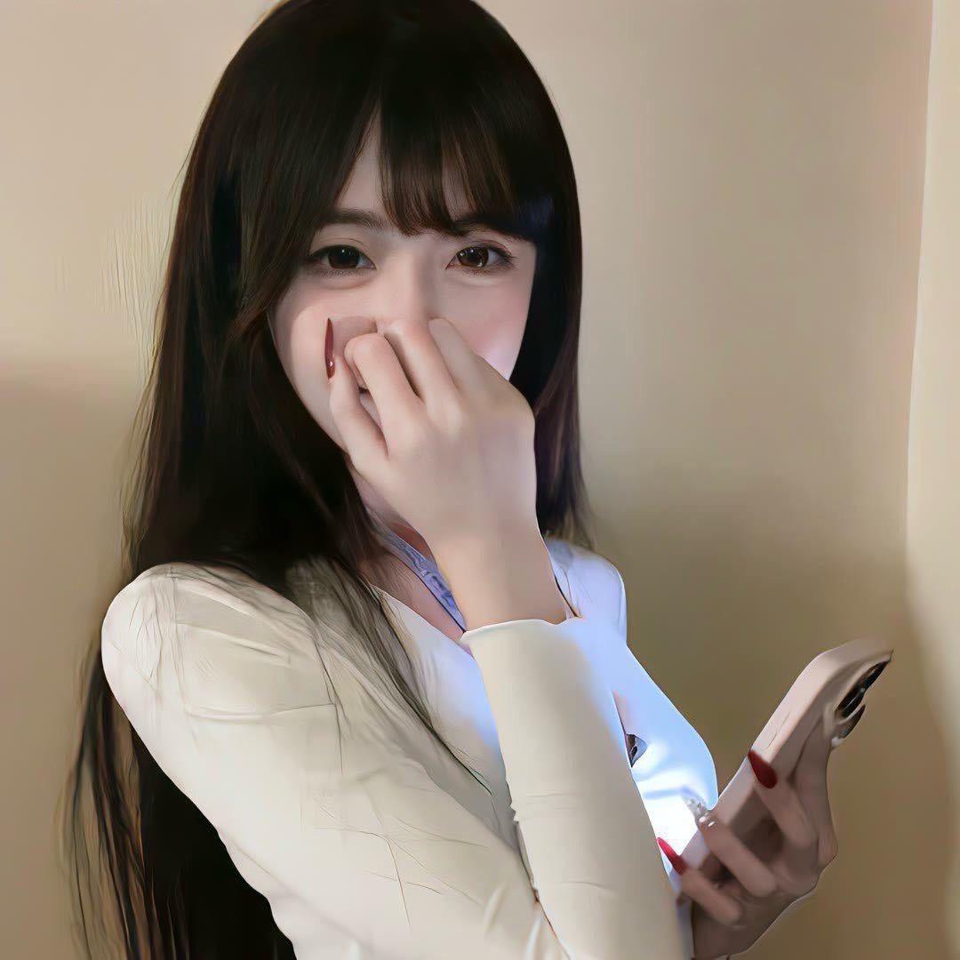ᅠᅠᅠᅠᅠ小Q