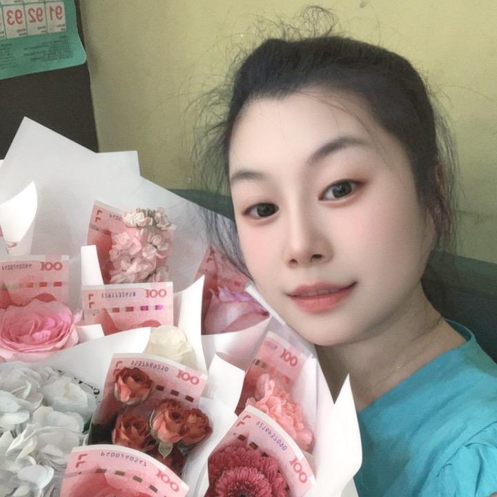 新晃清清家鲜果婧婧