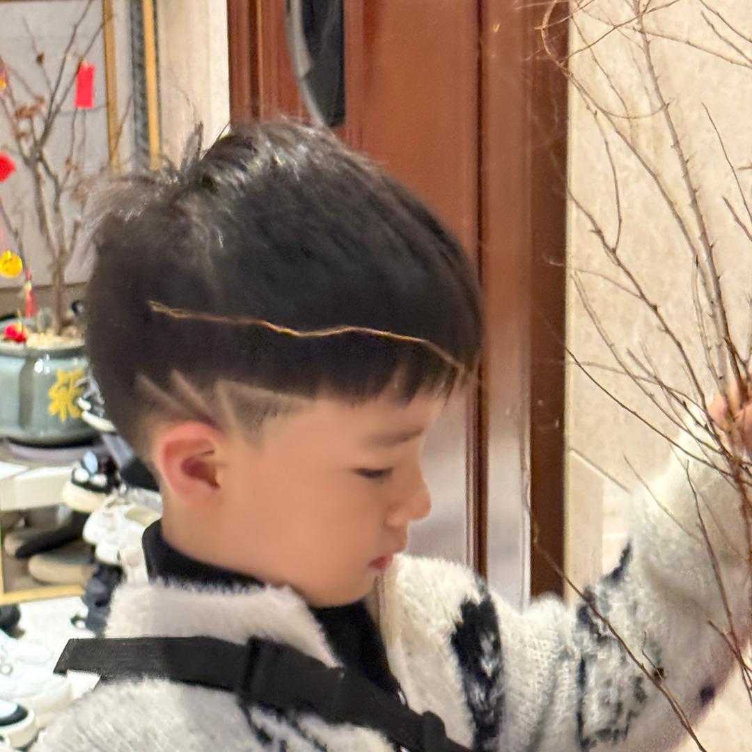 我叫恩恩吖