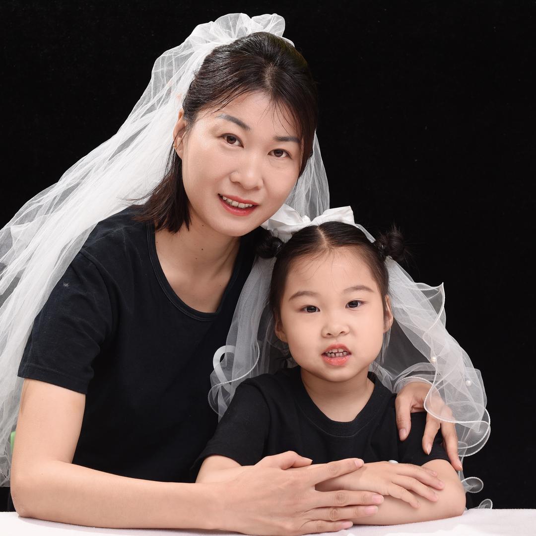 娘俩的小幸福
