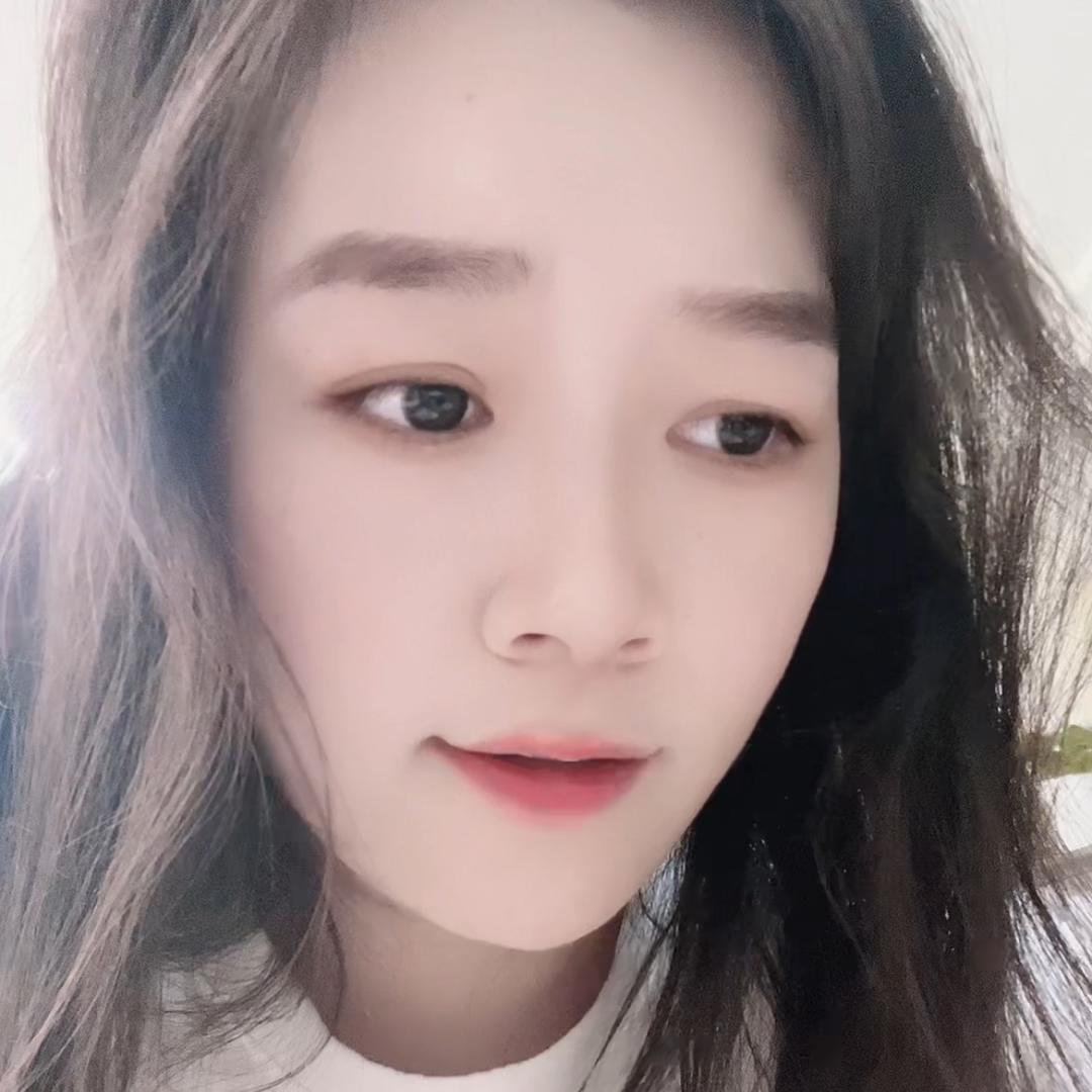 @花🌹贝贝🎤