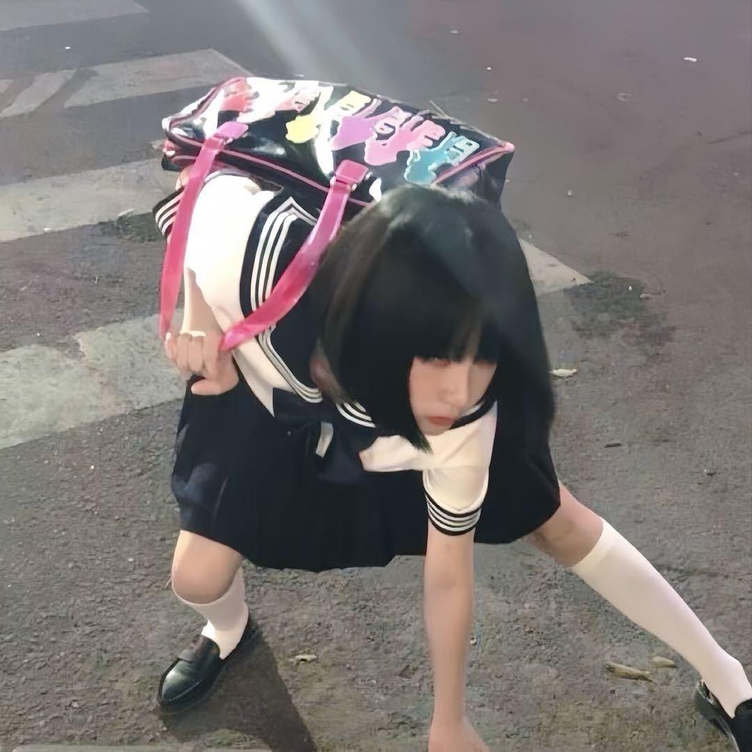 原来是小郭.