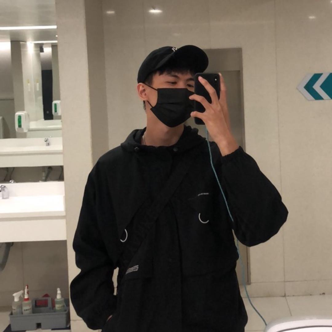 石吉吉.
