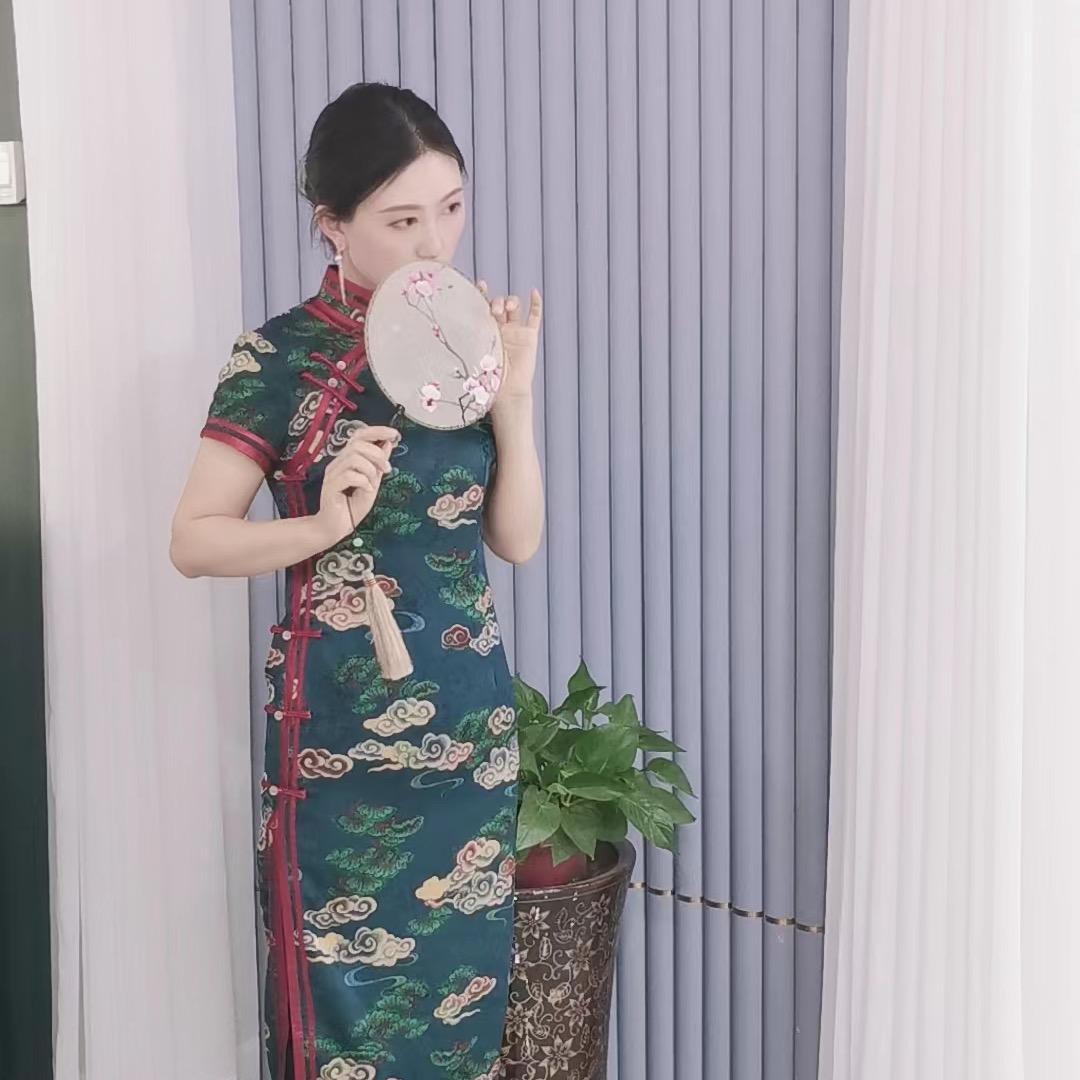 壁布、窗帘批发零售