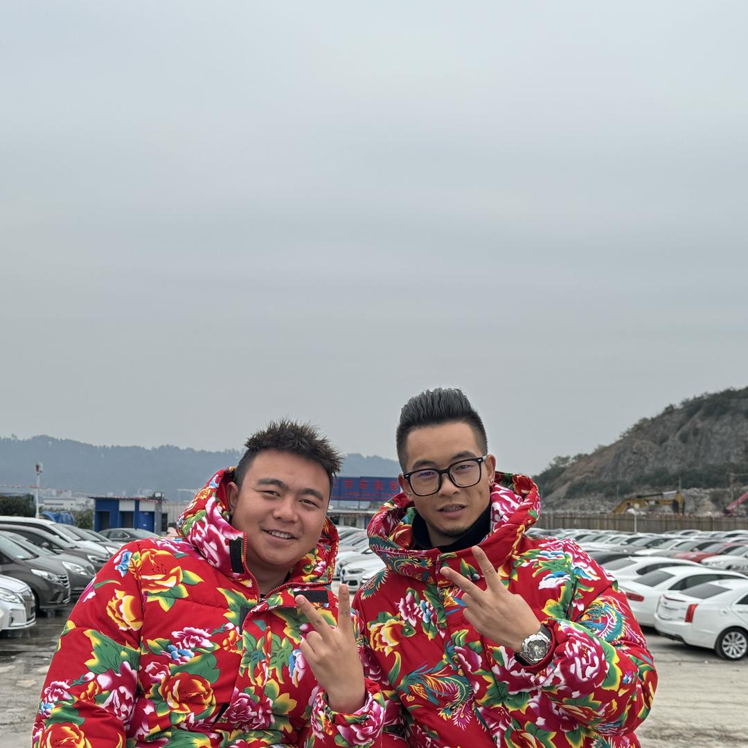 阿彪   贵阳路边二手车