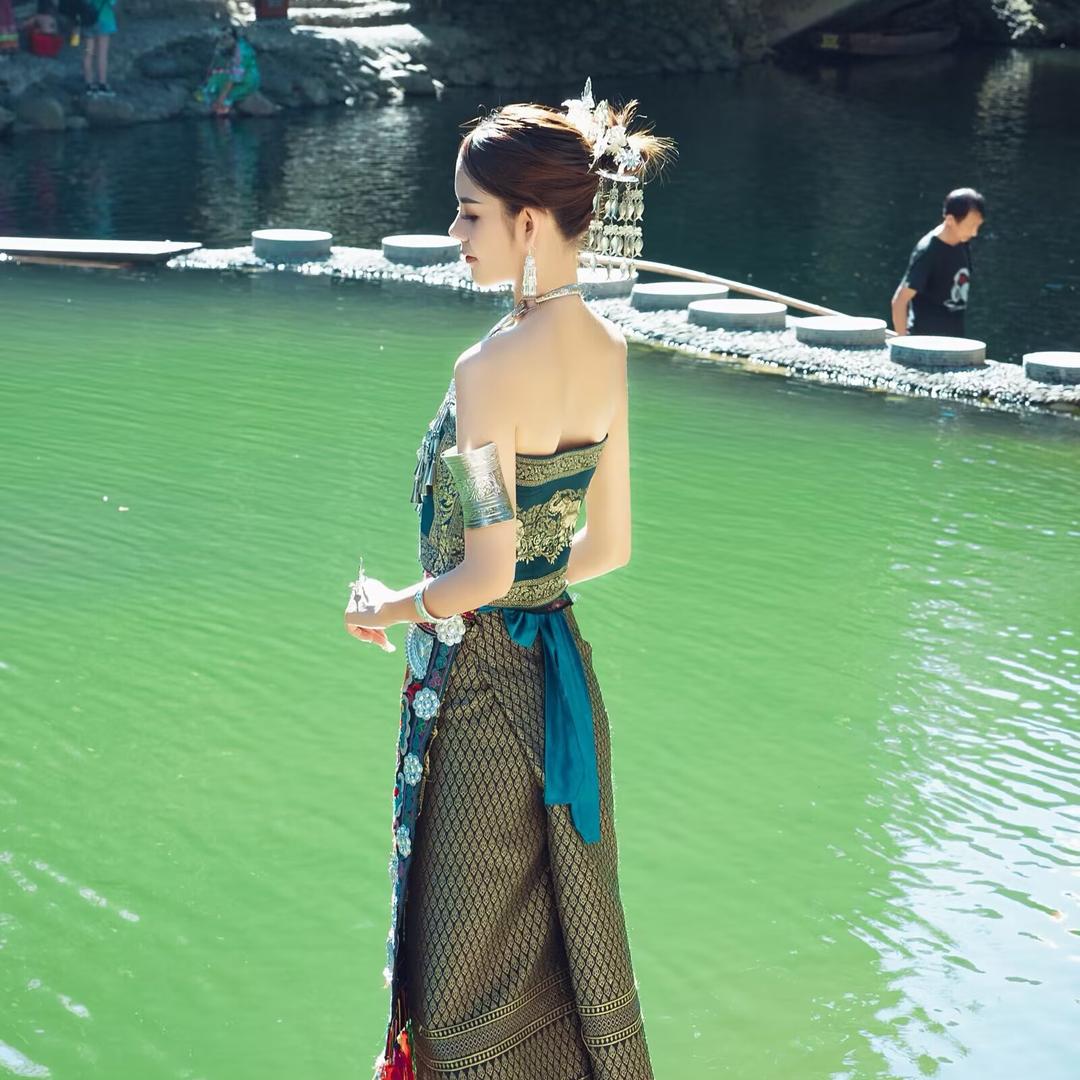 小憨包