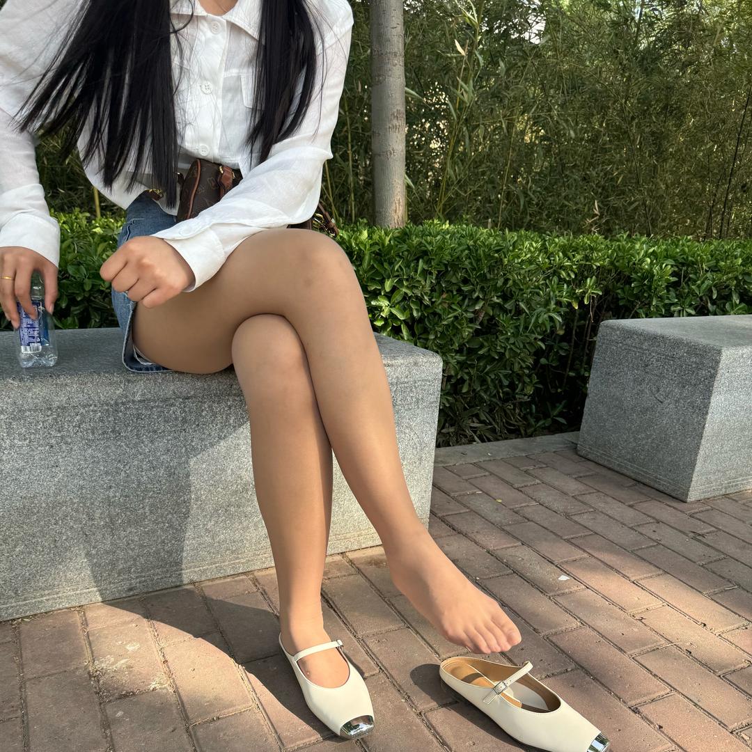 依依不吃辣根