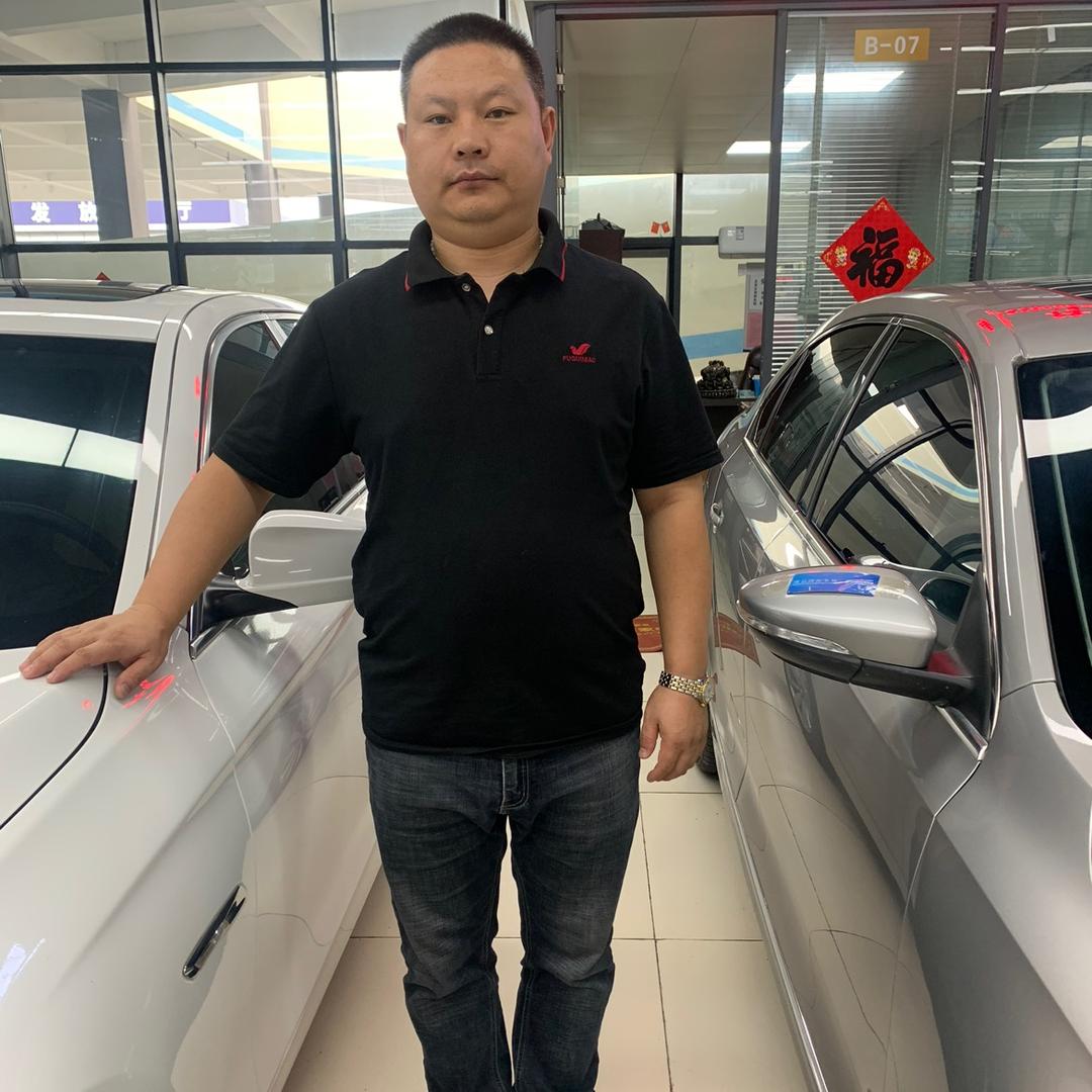 日照辉昌车行批发高价收车