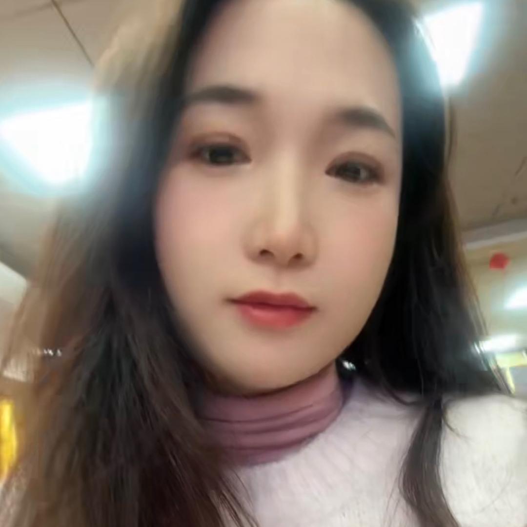 努力的小梅呀