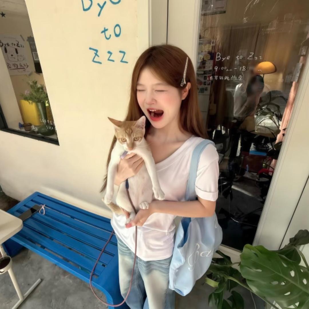 裙角
