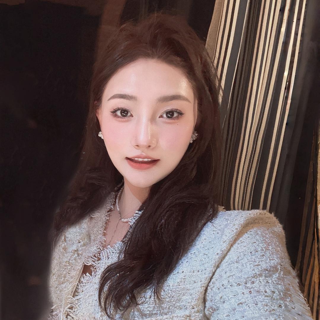 亲爱的伊丽莎女王陛下