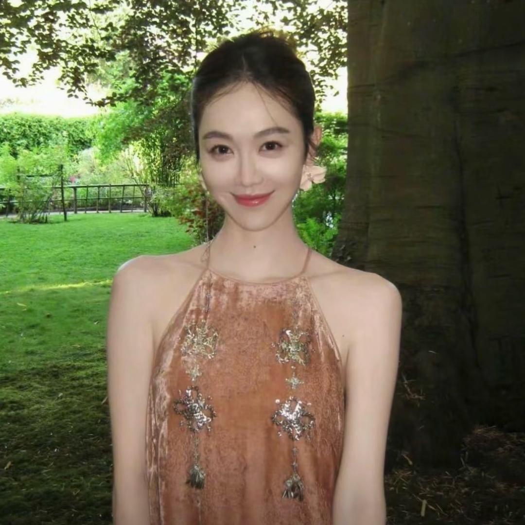 你笑起来好好听