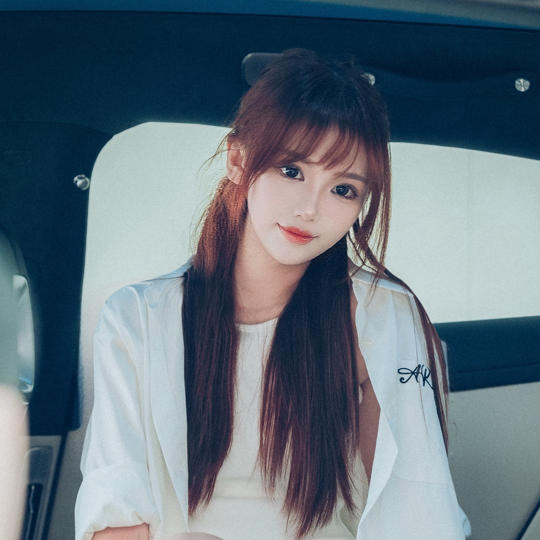 小米汽车丨上海康桥东路店 西西