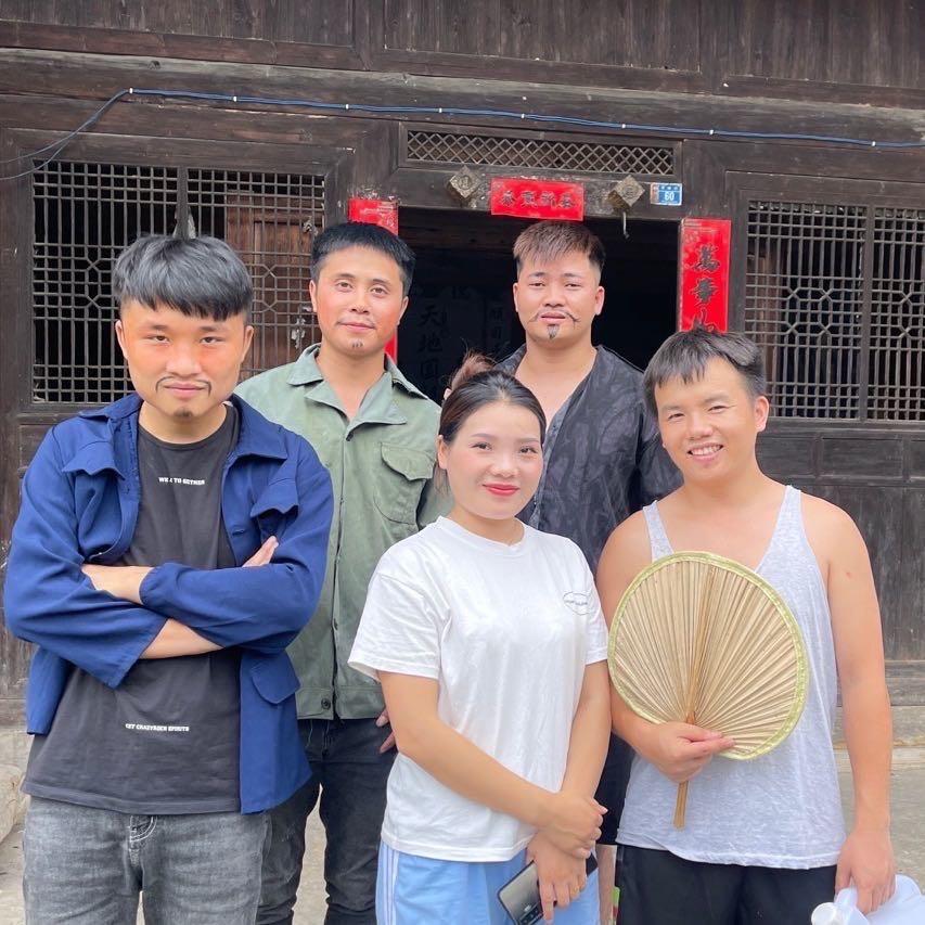 黎平小明（吃喝玩乐）