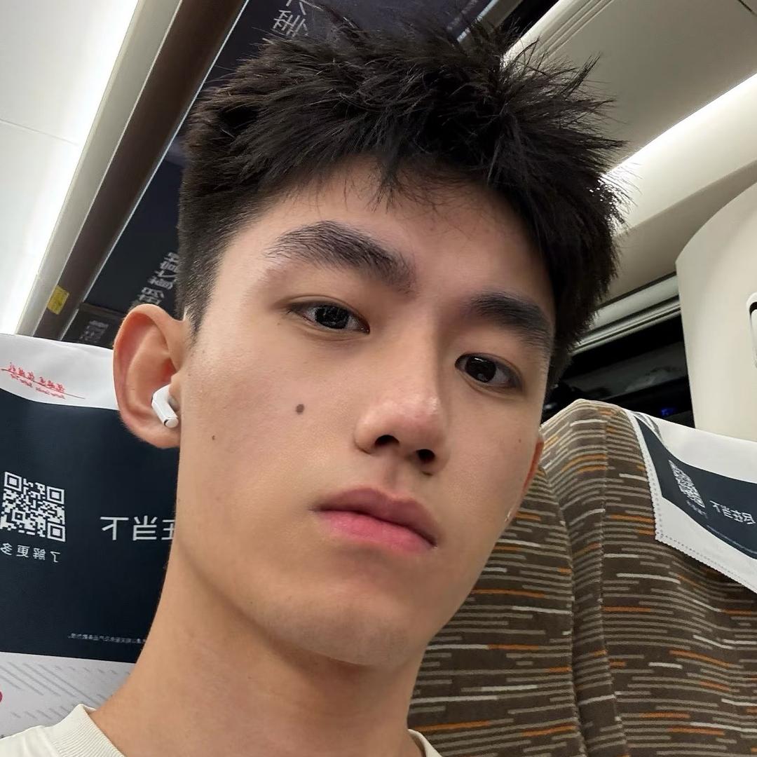 程辰（坚强的笨男人）