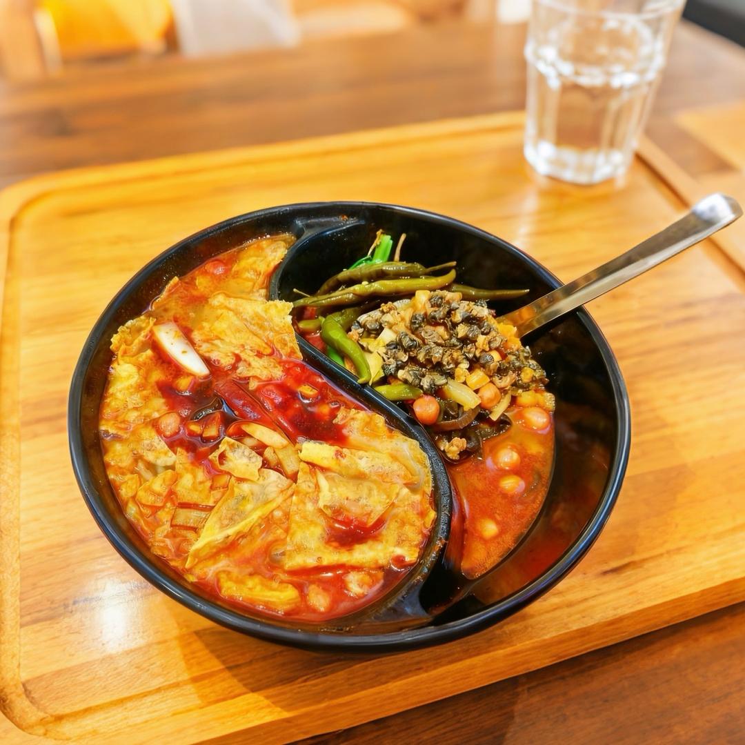 西元螺蛳粉（（河南首店）西亚斯店）