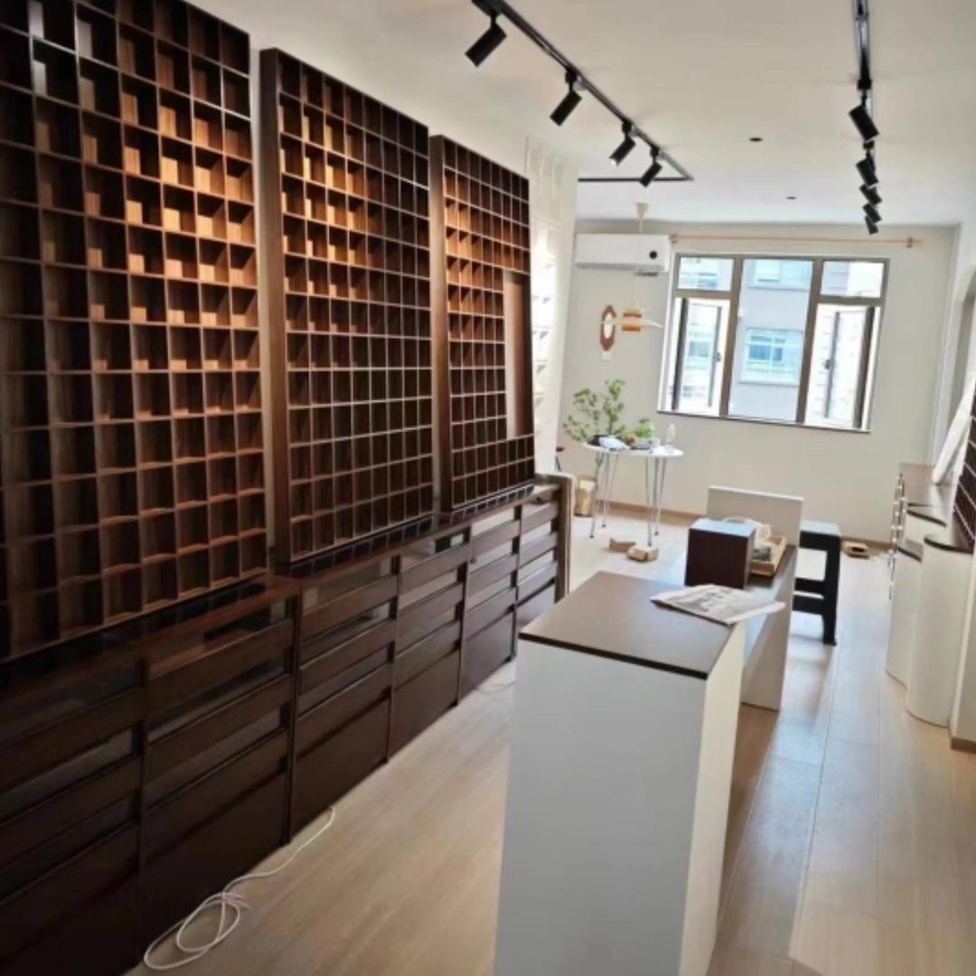 小水木艺展柜厂