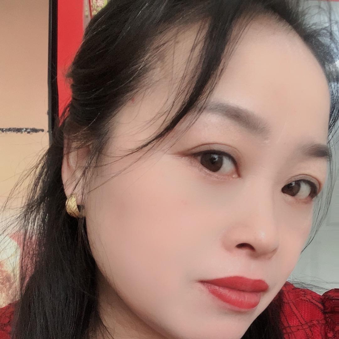 丽姐会发光