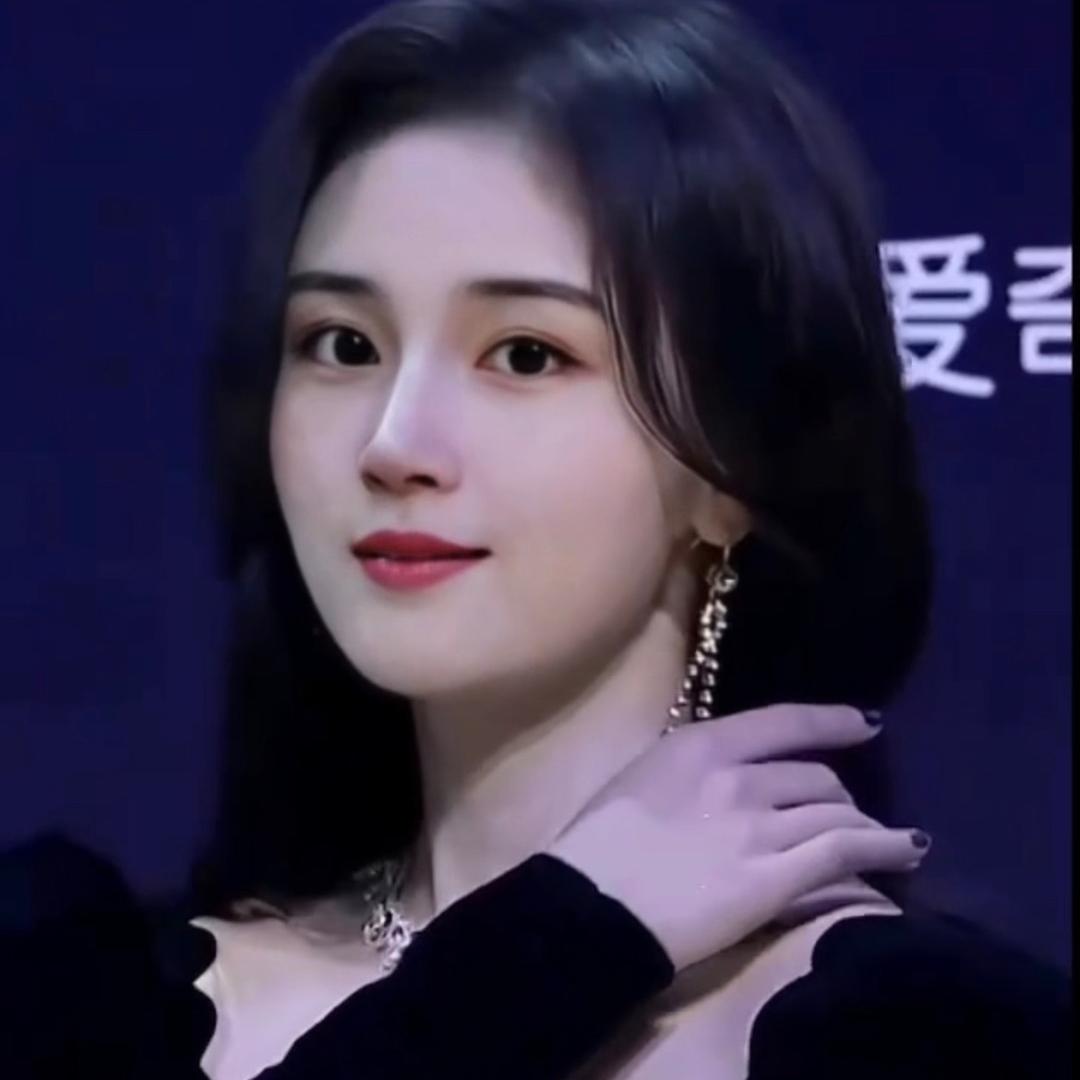 胡半仙🧚‍♀️