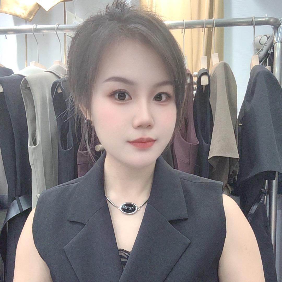 莲塘胡小姐de店女装店