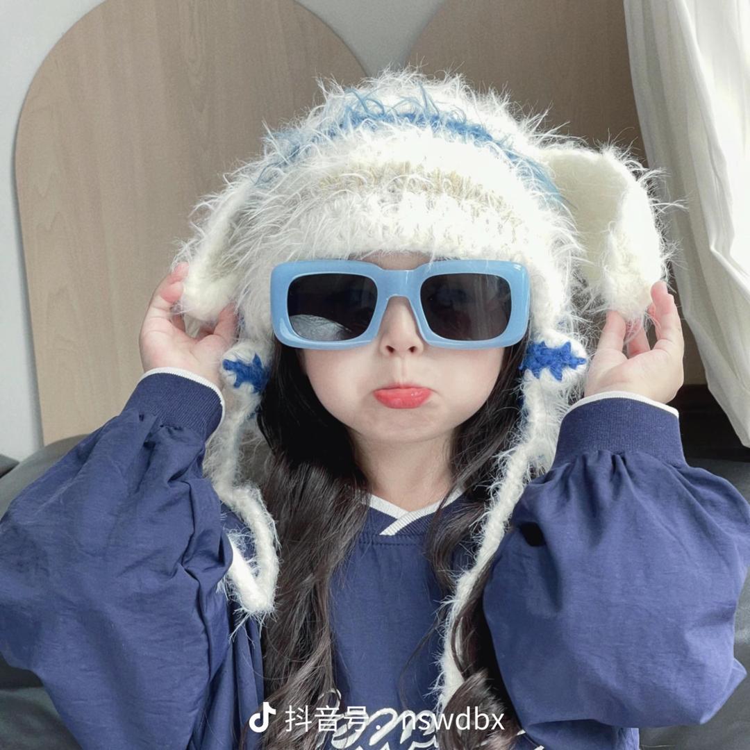 尖嘴巴的小熊🐻