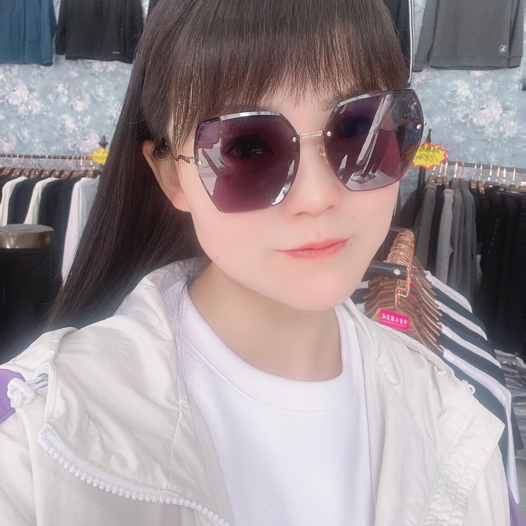 美云瑞雪儿服饰