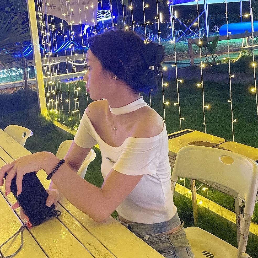 Ce.小嫦娥