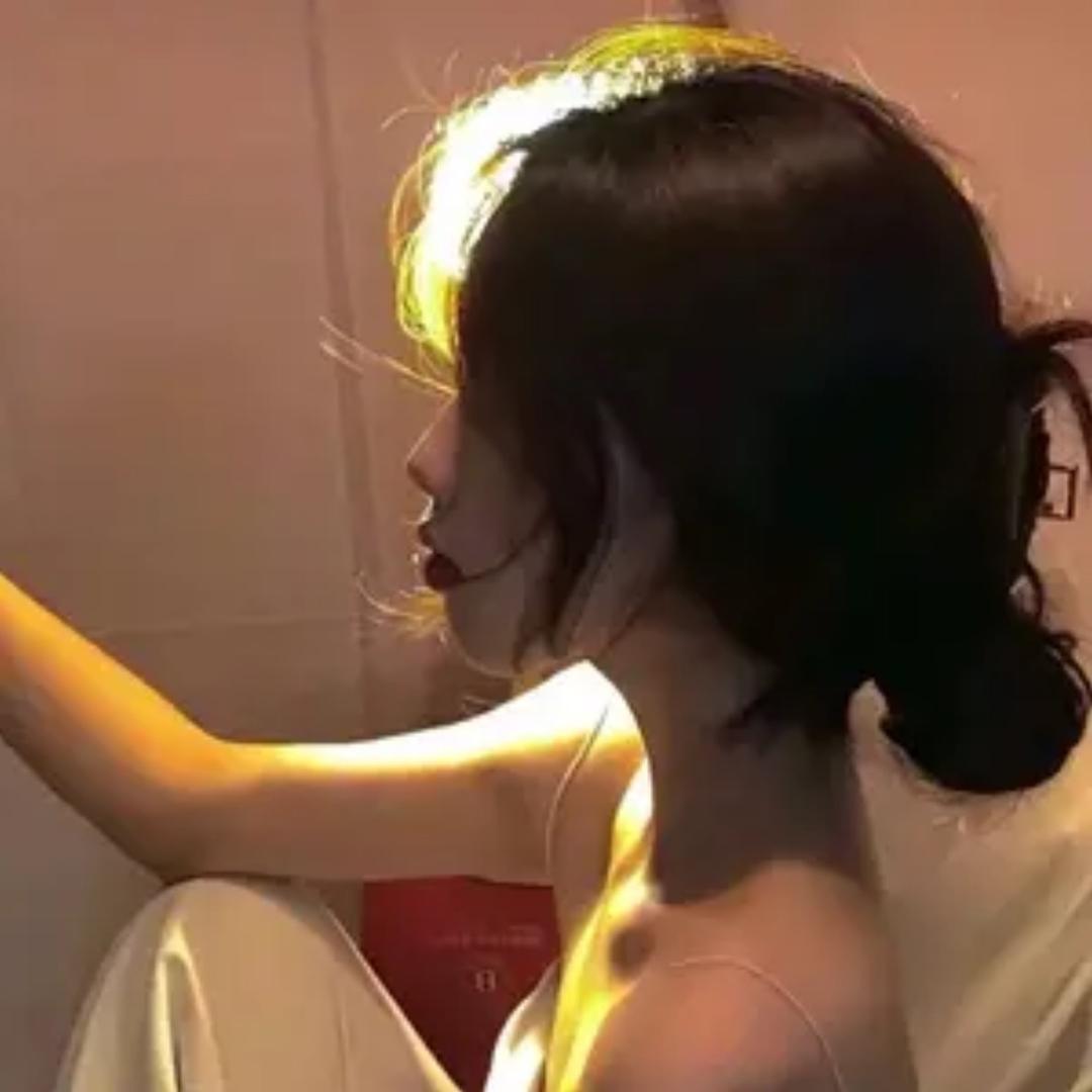 🧢……高傲的小女人🫅（连赞拉黑）